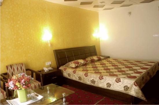 Hotel Bombay Palace Dalhousie Kültér fotó